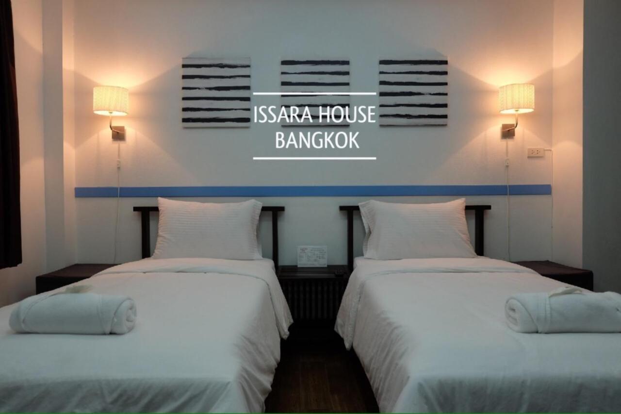 Issara House Bangkok Hotel Exterior photo